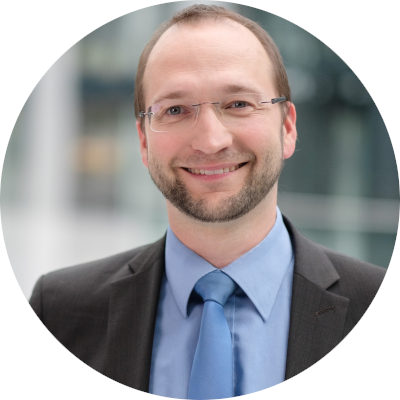 Portraitfoto Dirk Schütz
